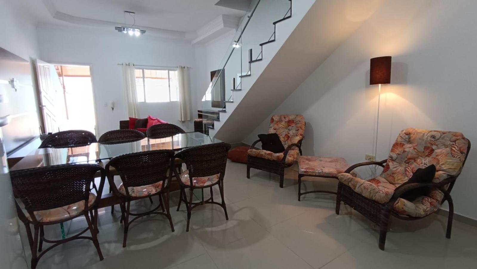 קרגואטטובה Casa Caragua Sobrado Com 2 Suites מראה חיצוני תמונה